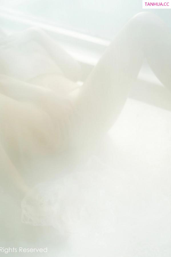 周妍希 奶瓶土肥圆 [XiuRen]高清写真图 2023.04.21 No.6610 Carol周妍希 泰国旅拍第69张图片
